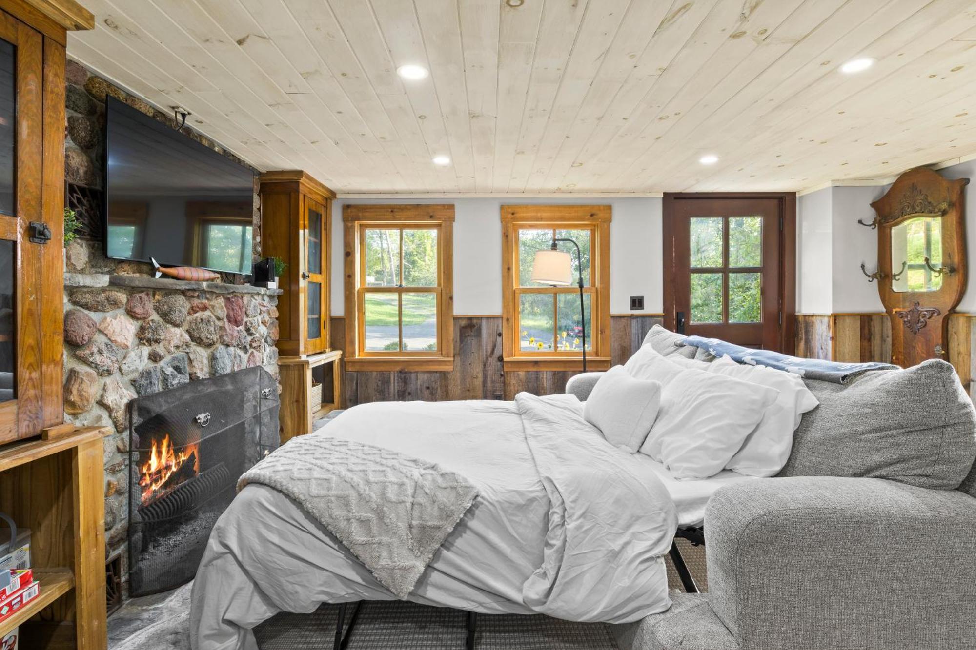 Cozy Two Bedroom Home On Canandaigua Lake Rushville المظهر الخارجي الصورة
